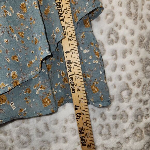 Altar'd State Floral Asymmetrical Tiered Mini Skirt Smocked Waist Med Feminine - Picture 4 of 7